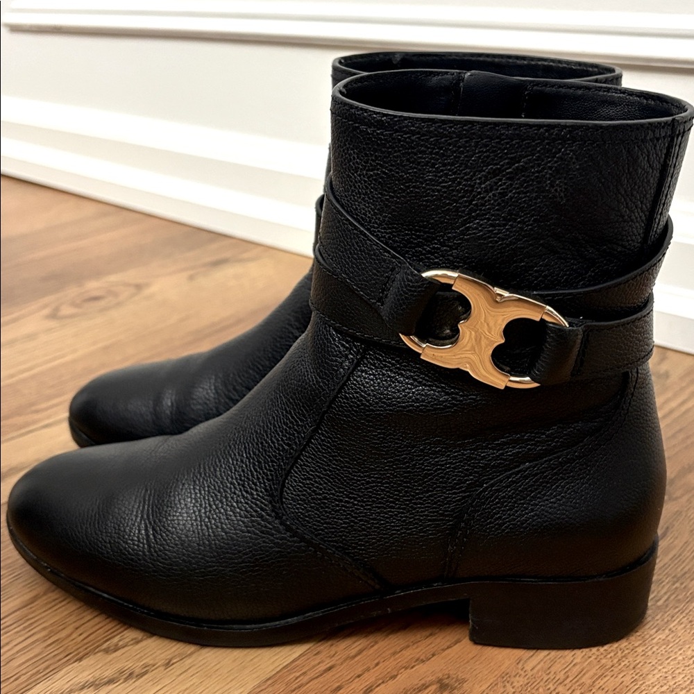 Tory Burch Gemini Link Boots
